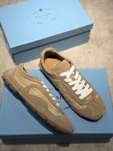 Prada кроссовки артикул 915015CY в интернет-магазине «GLOBESTYLE»