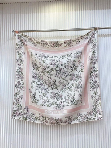 Dior платок артикул 205875LU в интернет-магазине «GLOBESTYLE»