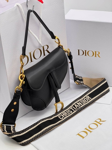 Dior сумка артикул 485750SS в интернет-магазине «GLOBESTYLE»