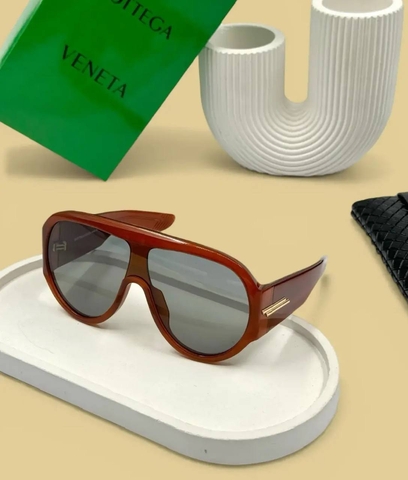 Bottega Veneta очки артикул 503238QX в интернет-магазине «GLOBESTYLE»