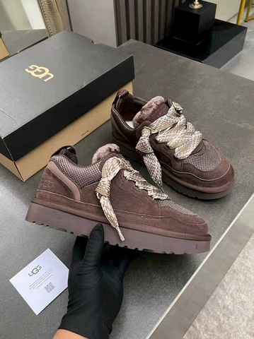 UGG кроссовки артикул 220242DM в интернет-магазине «GLOBESTYLE»