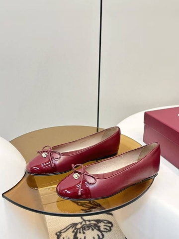 Gucci балетки артикул 130497FV в интернет-магазине «GLOBESTYLE»