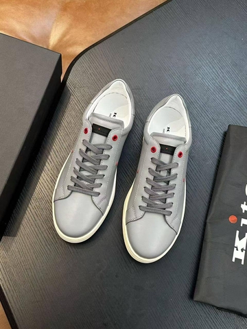 Kiton кроссовки артикул 528381CS в интернет-магазине «GLOBESTYLE»