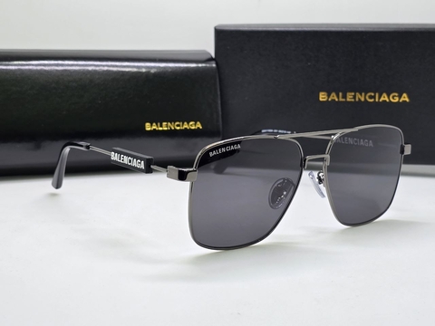 Balenciaga очки артикул 373805KA в интернет-магазине «GLOBESTYLE»