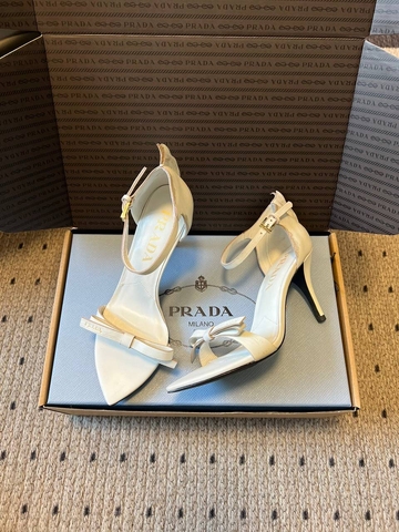 Prada босоножки 481013WZ в GLOBESTYLE