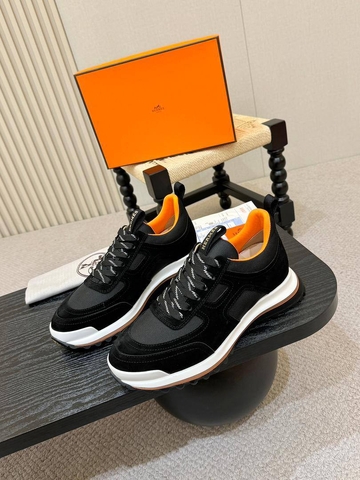 Hermes кроссовки 557862OM в GLOBESTYLE