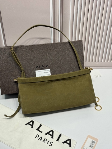 Alaia LE CLICK EAST WEST сумка артикул 850132CK в интернет-магазине «GLOBESTYLE»