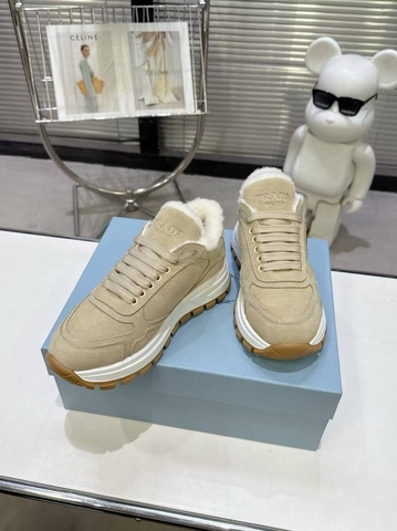 Prada кроссовки артикул 322967JT в интернет-магазине «GLOBESTYLE»