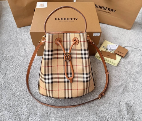 Burberry сумка артикул 409521HM в интернет-магазине «GLOBESTYLE»