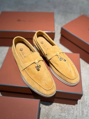 Loro Piana лоферы женские натуральная замша весенние / осенние желтые премиум 475437PB