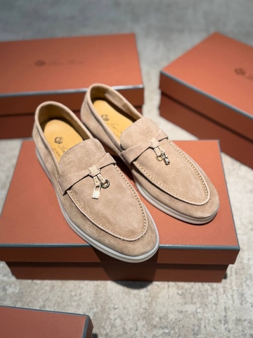 Loro Piana лоферы женские натуральная замша весенние / осенние бежевые премиум 943968XK