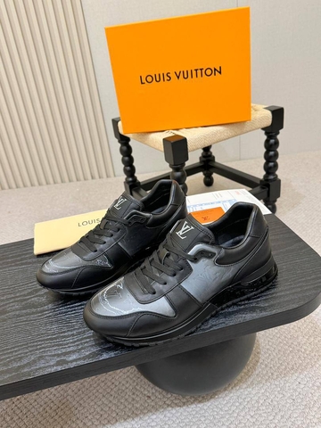 Louis Vuitton Run Away кроссовки 786792RQ в GLOBESTYLE