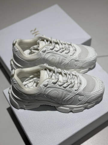 Dior кроссовки артикул 697277LW в интернет-магазине «GLOBESTYLE»