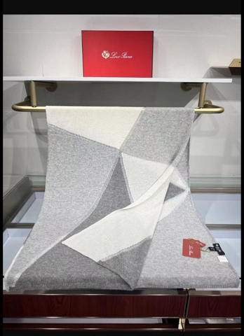 Loro Piana палантин артикул 424494EH в интернет-магазине «GLOBESTYLE»