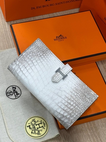 Hermes кошелек 753792NN в GLOBESTYLE