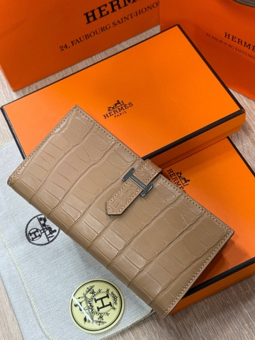 Hermes кошелек 453122XU в GLOBESTYLE