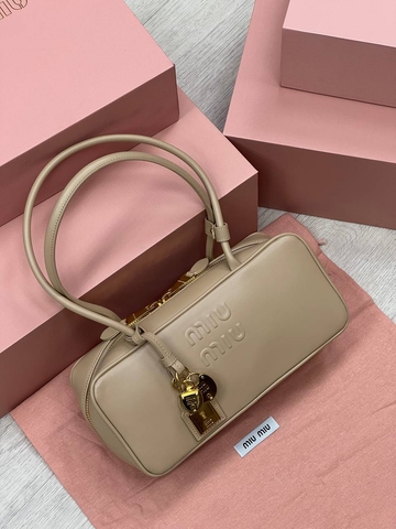 Miu Miu сумка артикул 363971TL в интернет-магазине «GLOBESTYLE»