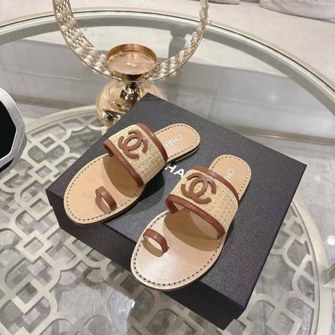 Chanel шлепанцы женские натуральная кожа летние бежевые премиум 306280ZB