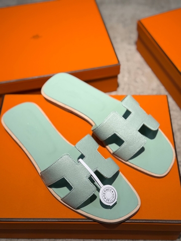 Hermes шлепанцы женские натуральная кожа летние зеленые премиум 749654DA